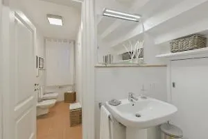 Appartamento Accogliente Via Delle Terme location