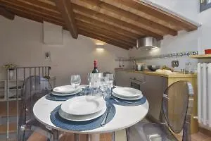 Appartamento Accogliente Via Delle Terme Florence 0*,  Italy